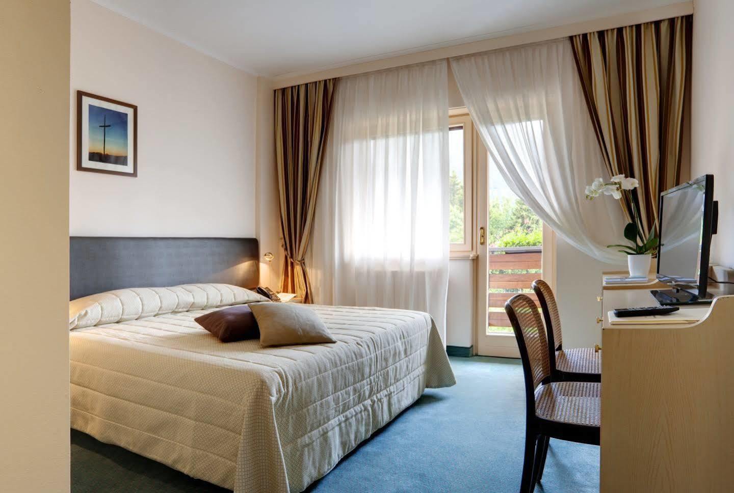 Grand Hotel Presolana Кастьоне-делла-Презолана Экстерьер фото